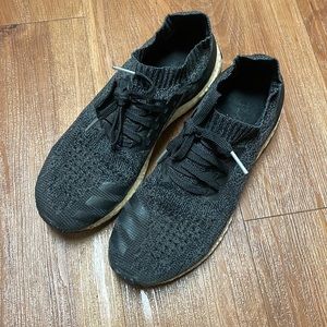 Addidas Ultra Boost Mens 11 Black Gray Athletic Shoes